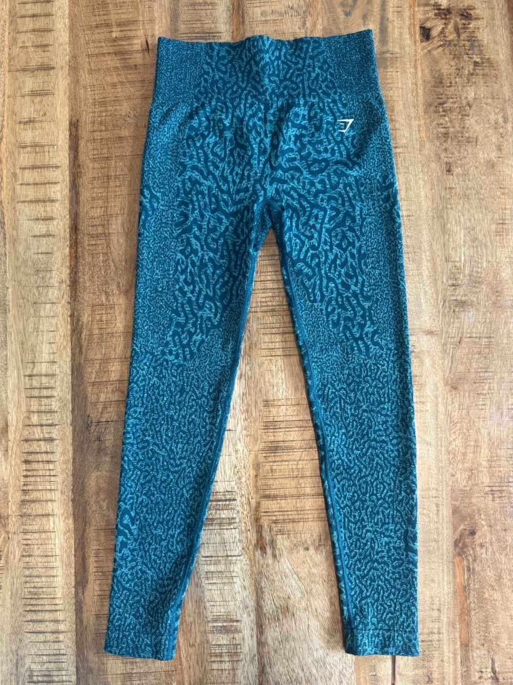 Gymshark Size Medium Adapt Animal Seamless Leggings Teal